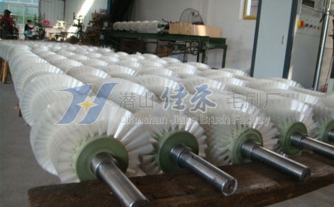 塑料防尘毛刷辊